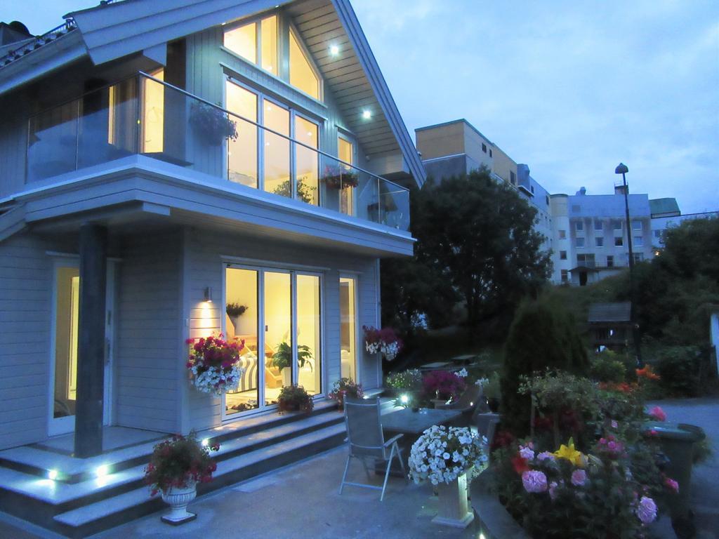 Villa Baneheia Kristiansand Exteriör bild